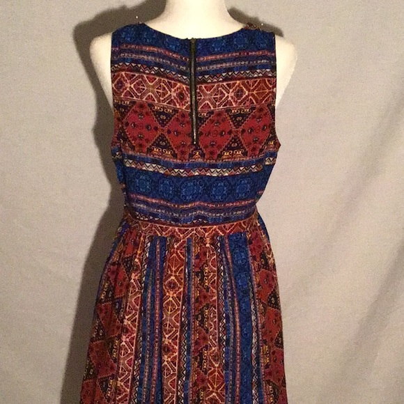 FOREVER 21 dress - Picture 3 of 8